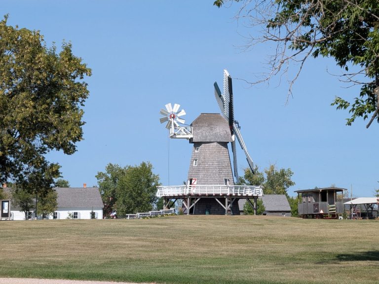 PXL_20260823_200633330